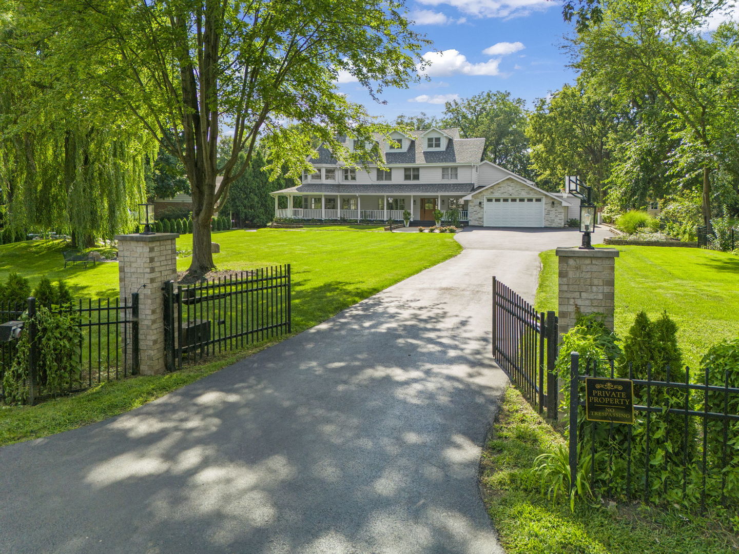8S452 Bell Drive Naperville IL 60565