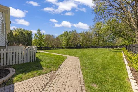 8S452 Bell Drive Naperville IL 60565