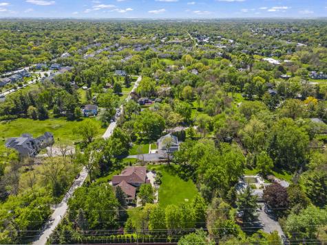 8S452 Bell Drive Naperville IL 60565