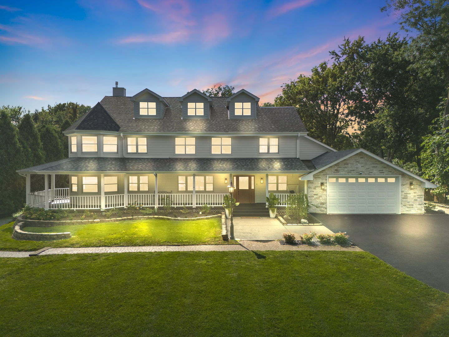 8S452 Bell Drive Naperville IL 60565