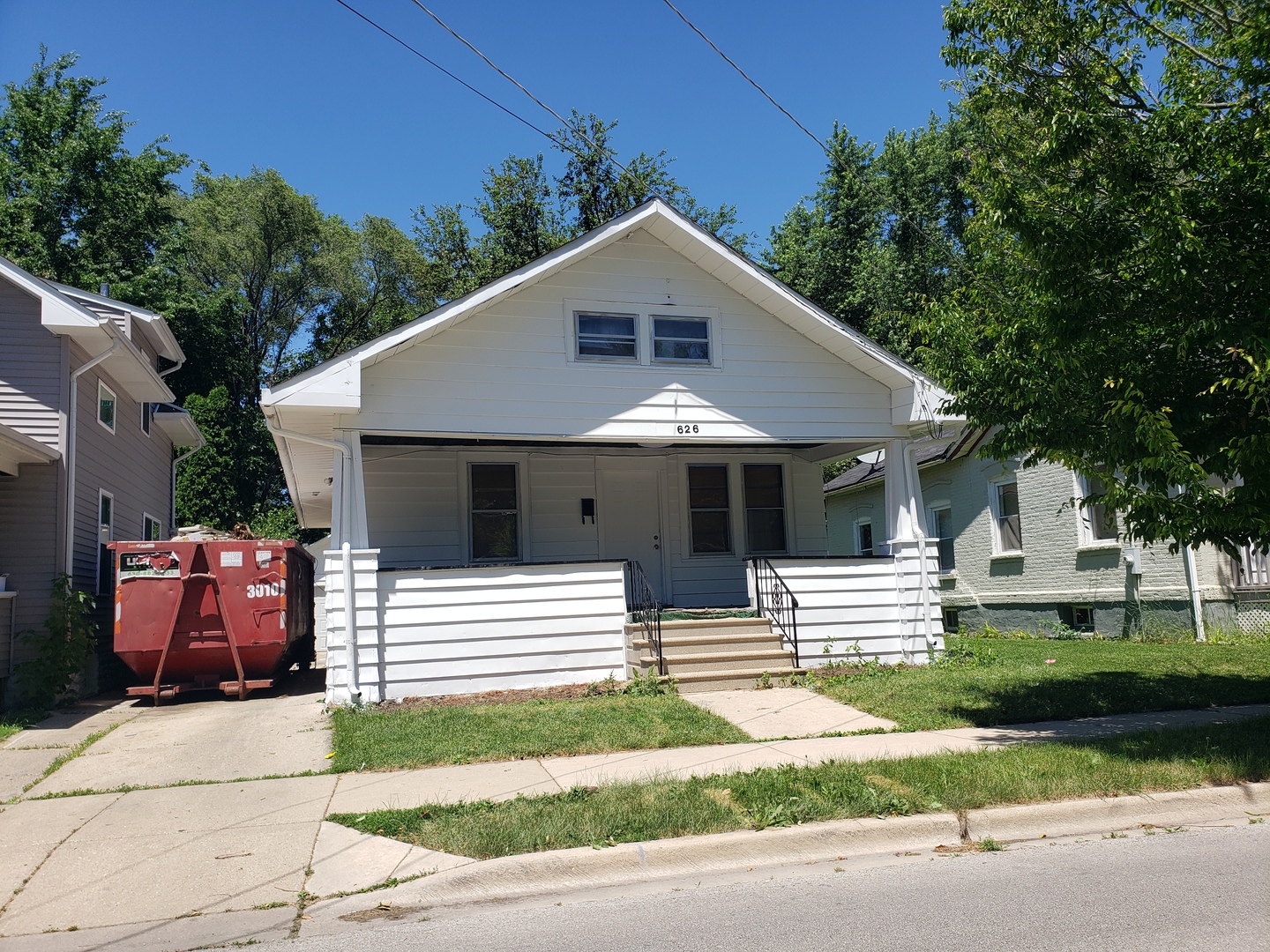 626 North Avenue Aurora IL 60505