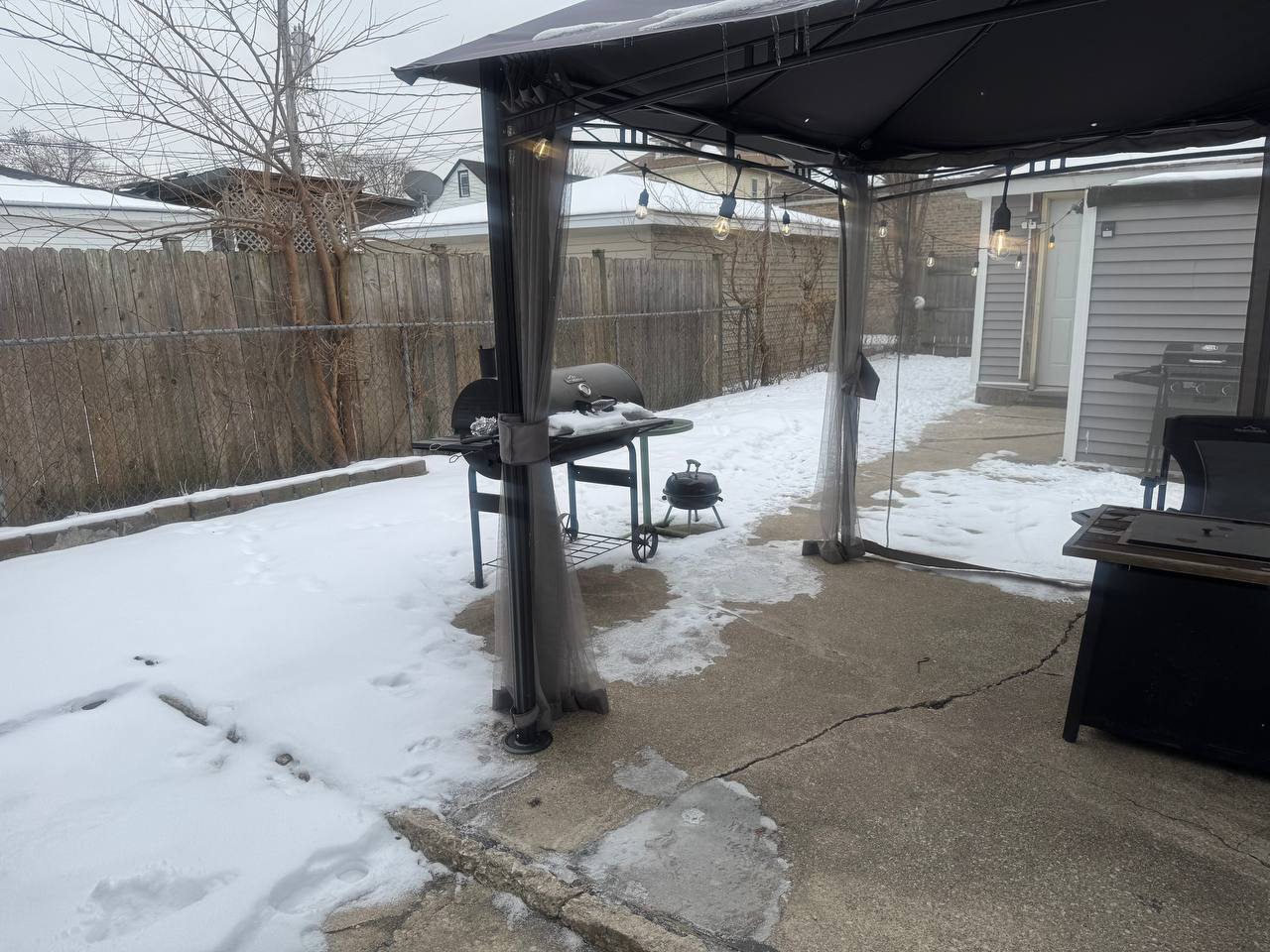 8520 South Kingston Avenue Chicago IL 60617
