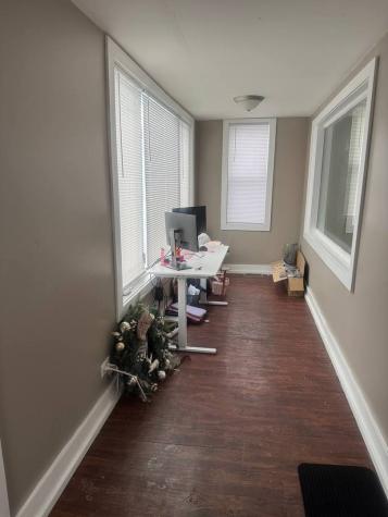 8520 South Kingston Avenue Chicago IL 60617