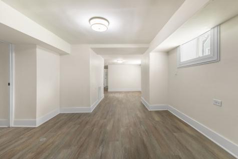 15818 Willard Avenue Harvey IL 60426