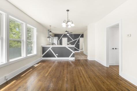 15818 Willard Avenue Harvey IL 60426