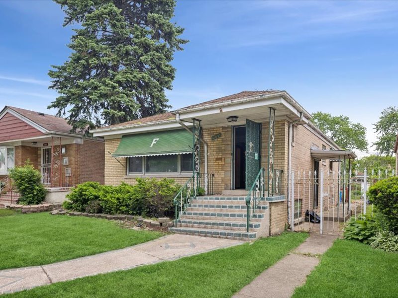 12651 South Harvard Avenue Chicago IL 60628