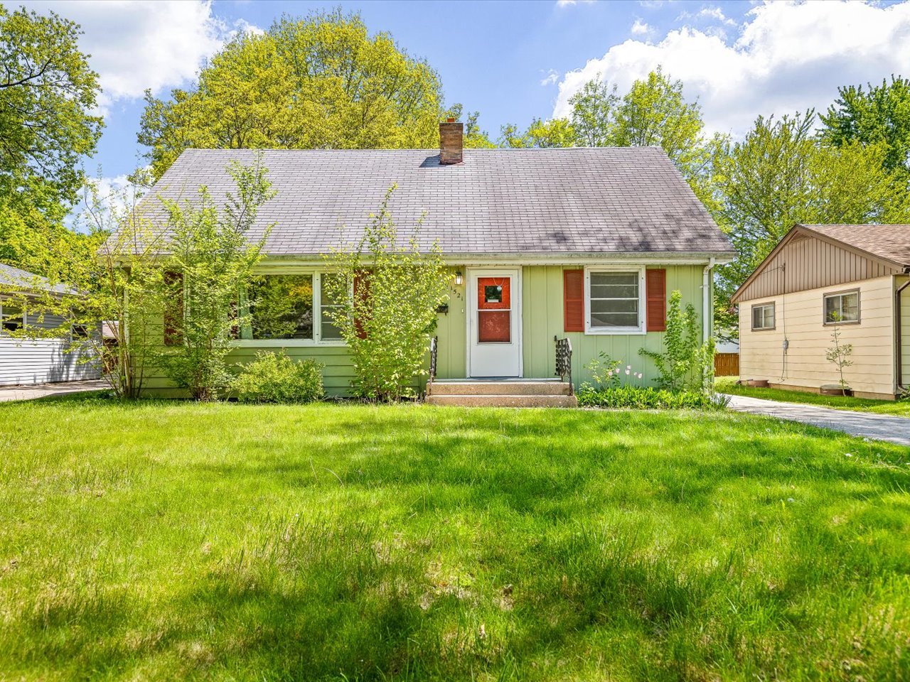 1521 Chelsea Avenue Rockford IL 61107