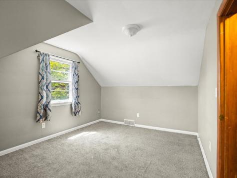 1521 Chelsea Avenue Rockford IL 61107