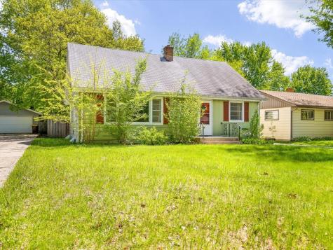 1521 Chelsea Avenue Rockford IL 61107