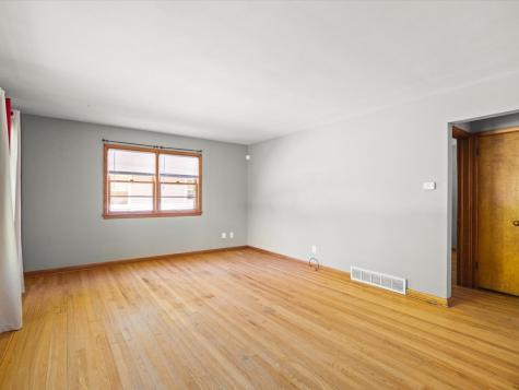 1521 Chelsea Avenue Rockford IL 61107