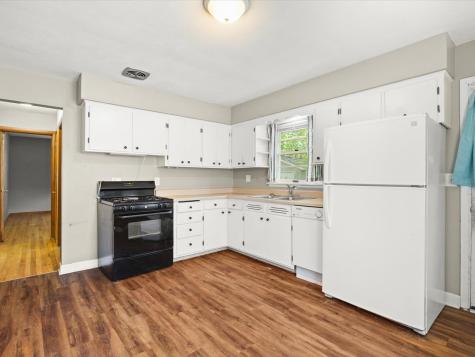 1521 Chelsea Avenue Rockford IL 61107