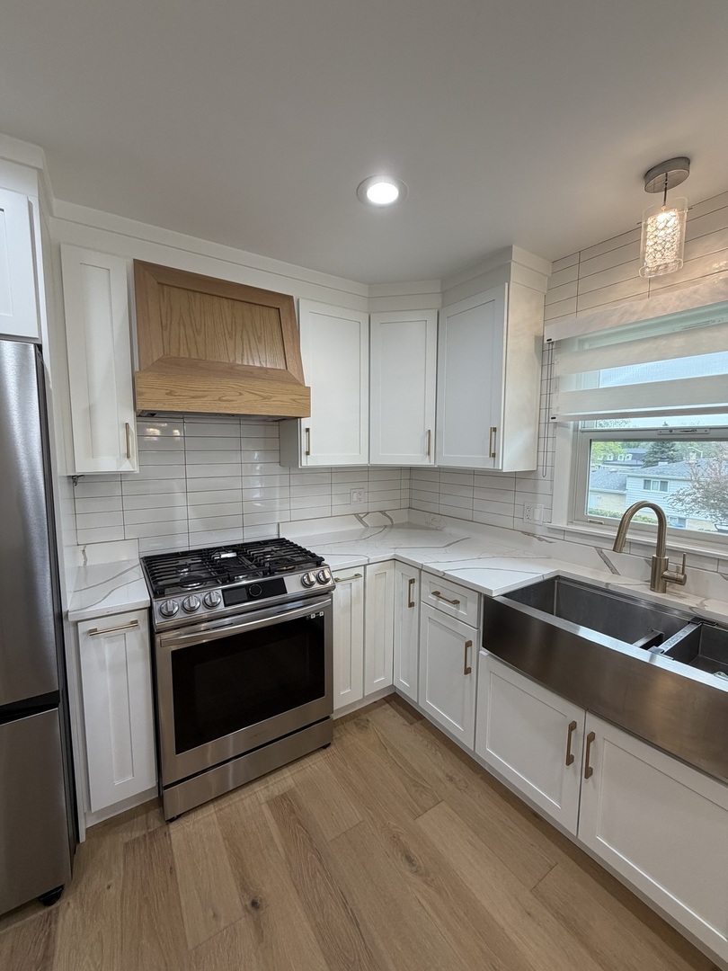 331 Gareth Lane Schaumburg IL 60193