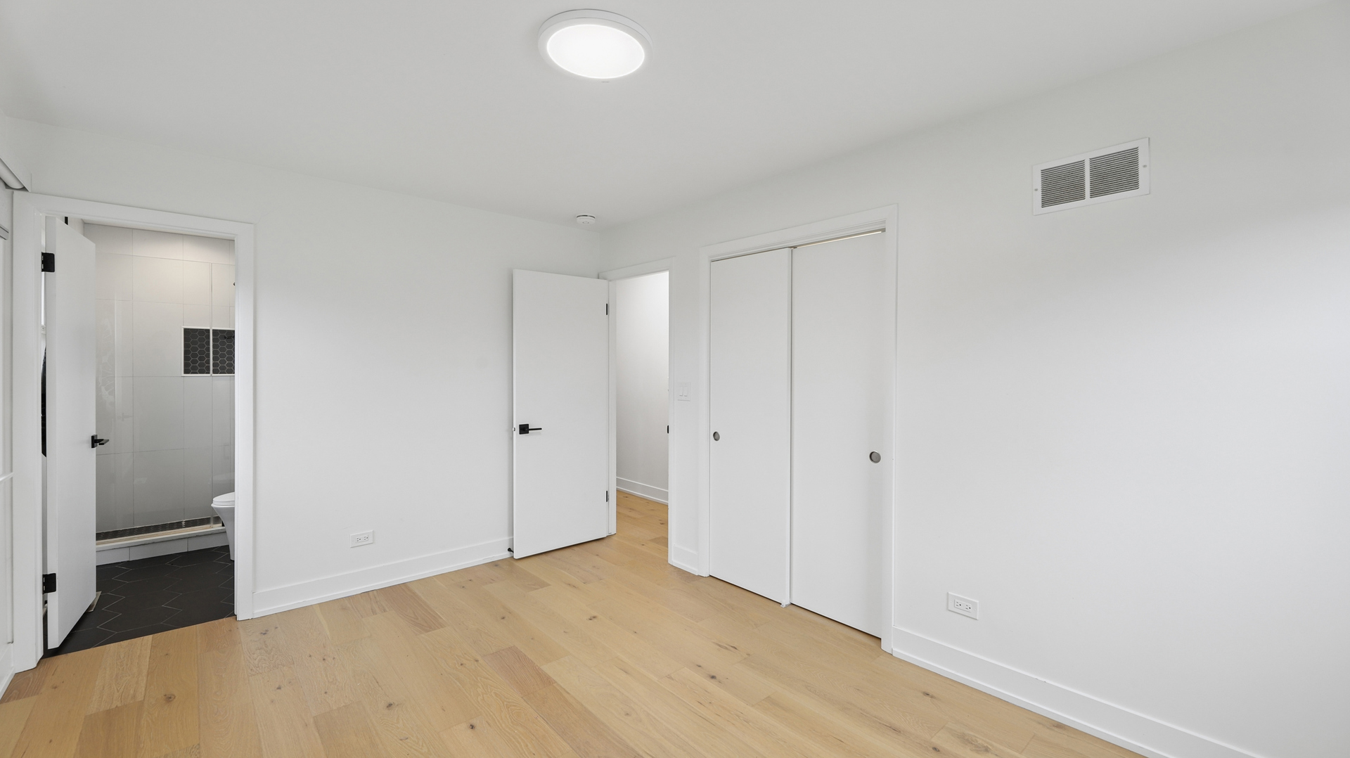331 Gareth Lane Schaumburg IL 60193