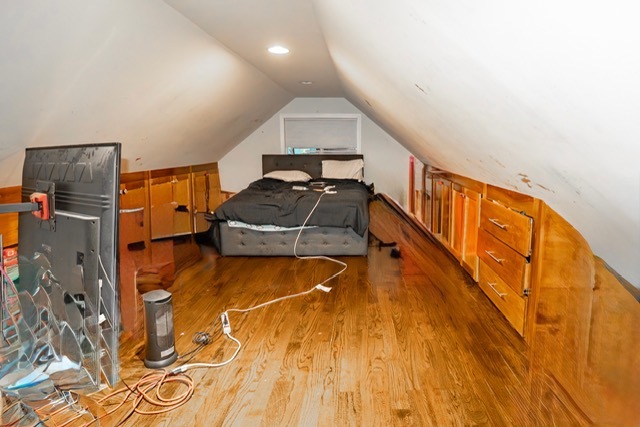 2711 North Marmora Avenue Chicago IL 60639