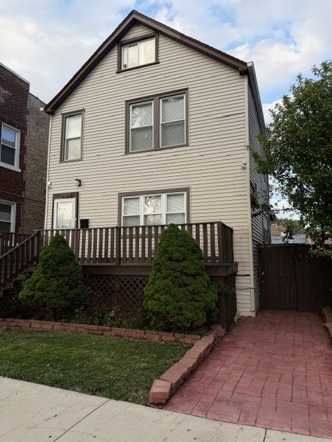 2711 North Marmora Avenue Chicago IL 60639