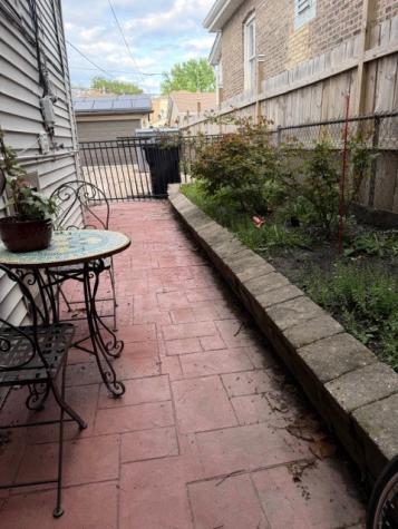 2711 North Marmora Avenue Chicago IL 60639