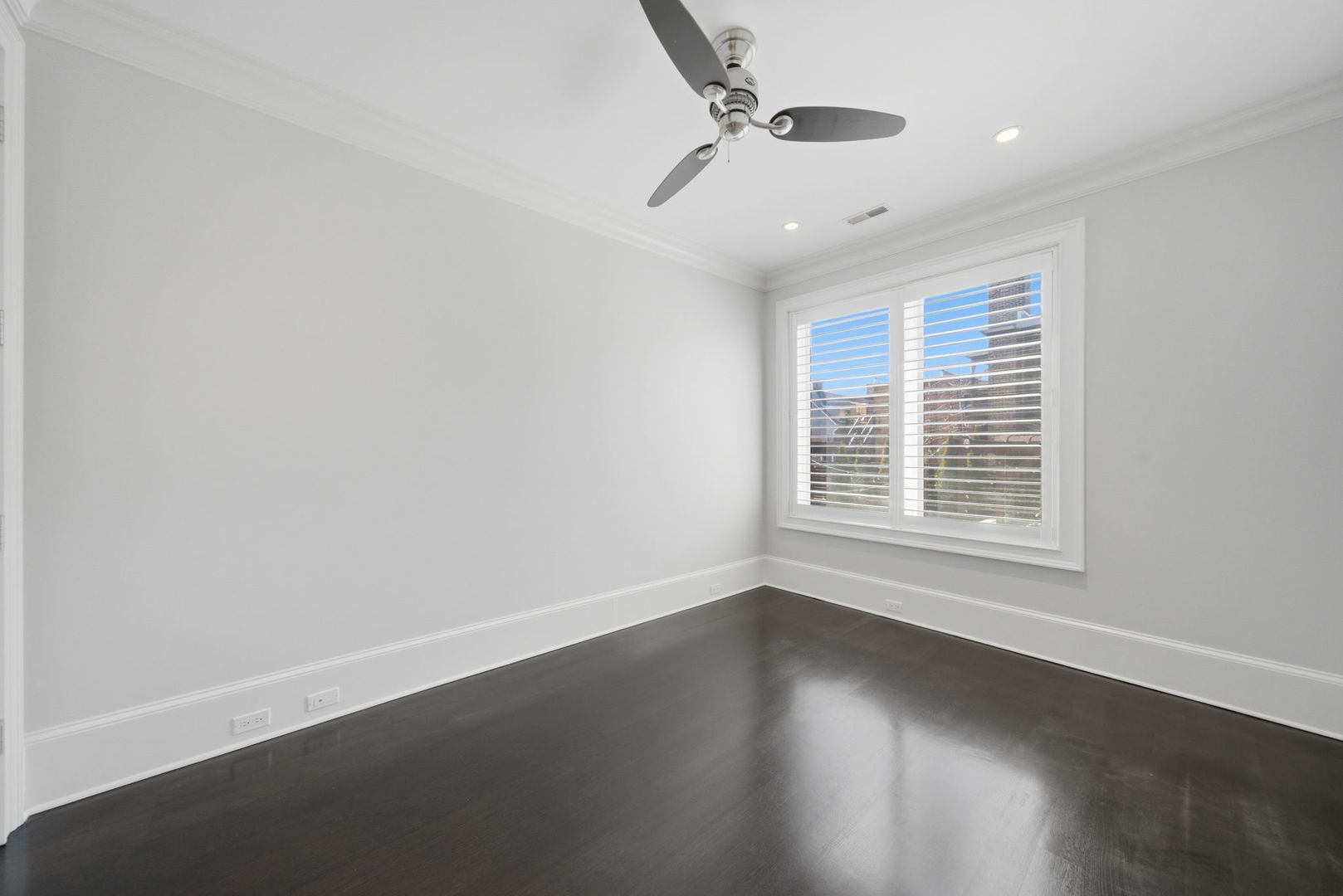 2658 North Mildred Avenue Chicago IL 60614