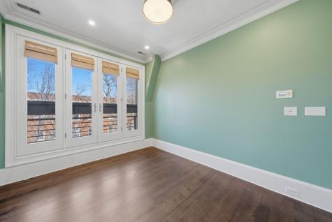 2658 North Mildred Avenue Chicago IL 60614