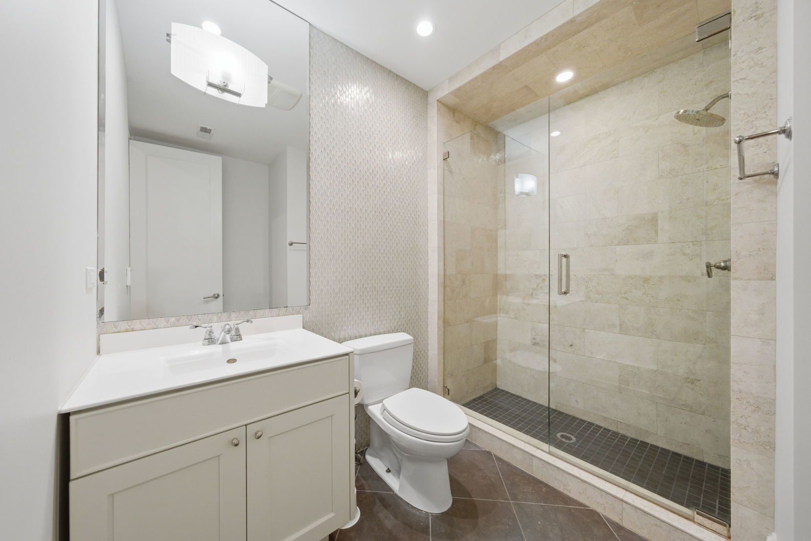 2658 North Mildred Avenue Chicago IL 60614