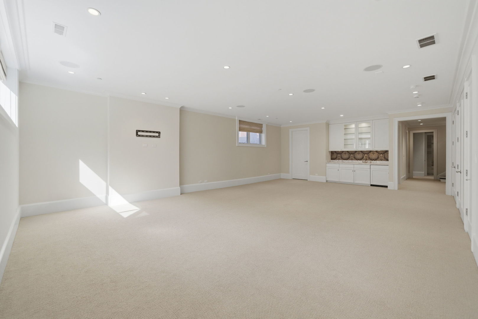 2658 North Mildred Avenue Chicago IL 60614