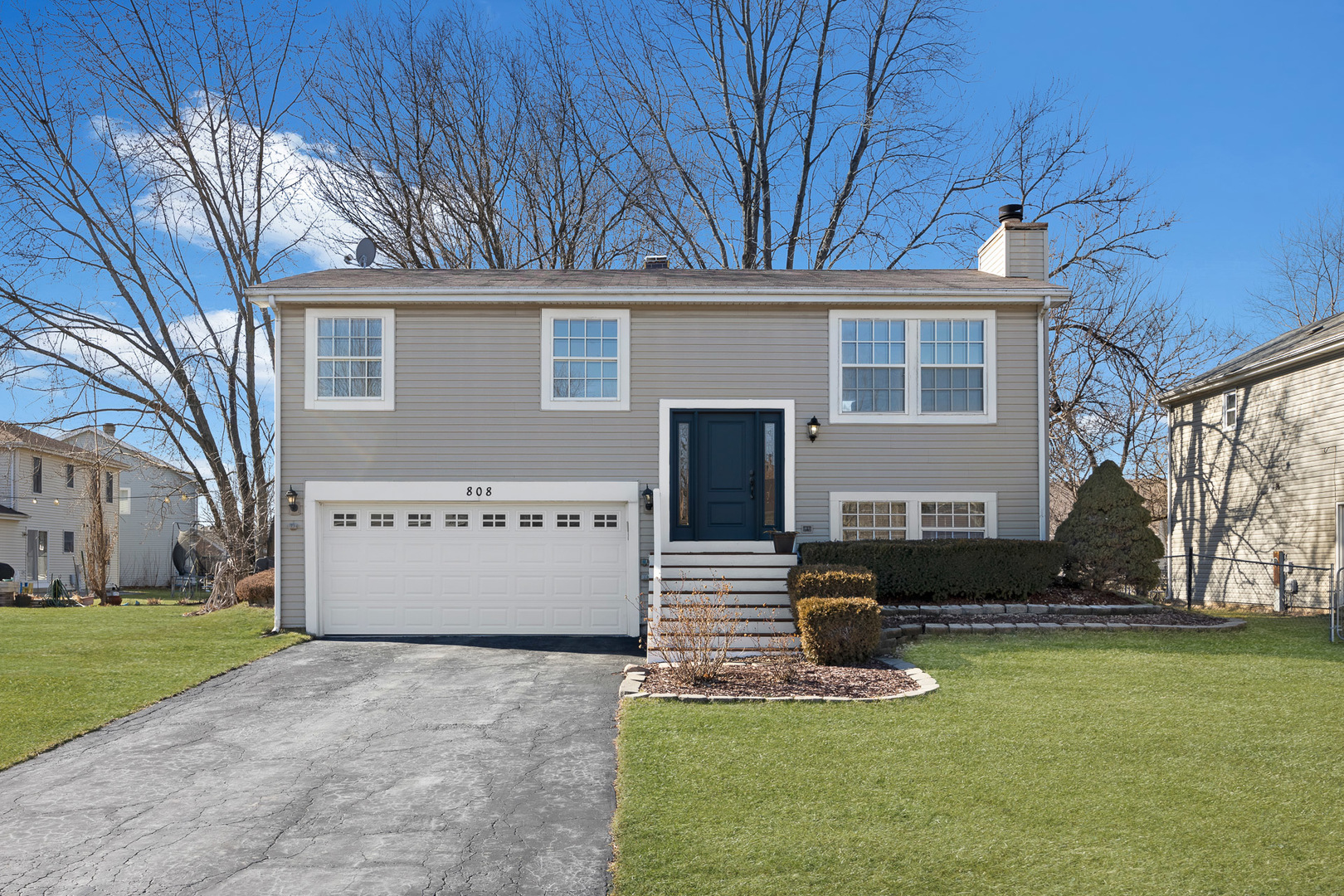 808 Prairie Avenue Bartlett IL 60103