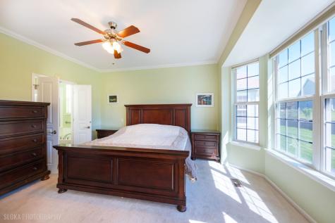 2661 Venetian Lane Elgin IL 60124