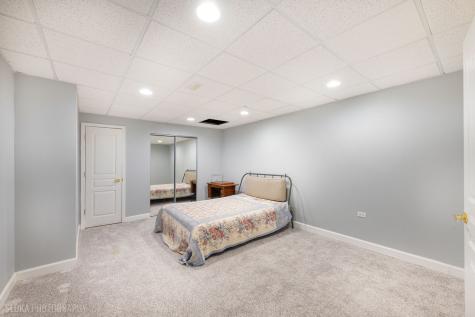 2661 Venetian Lane Elgin IL 60124