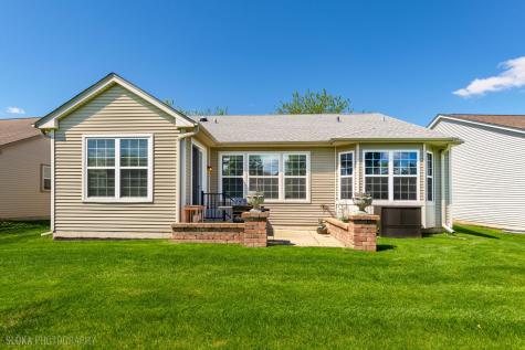2661 Venetian Lane Elgin IL 60124