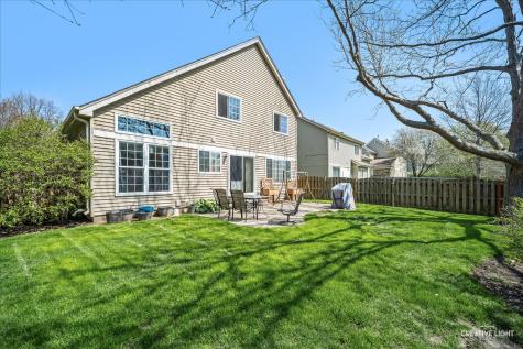 12 Middlefield Court Lake In The Hills IL 60156
