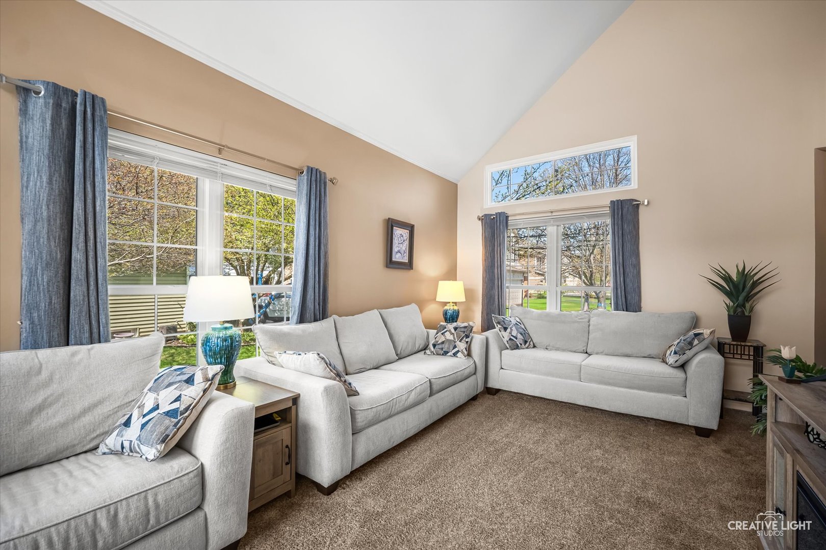 12 Middlefield Court Lake In The Hills IL 60156