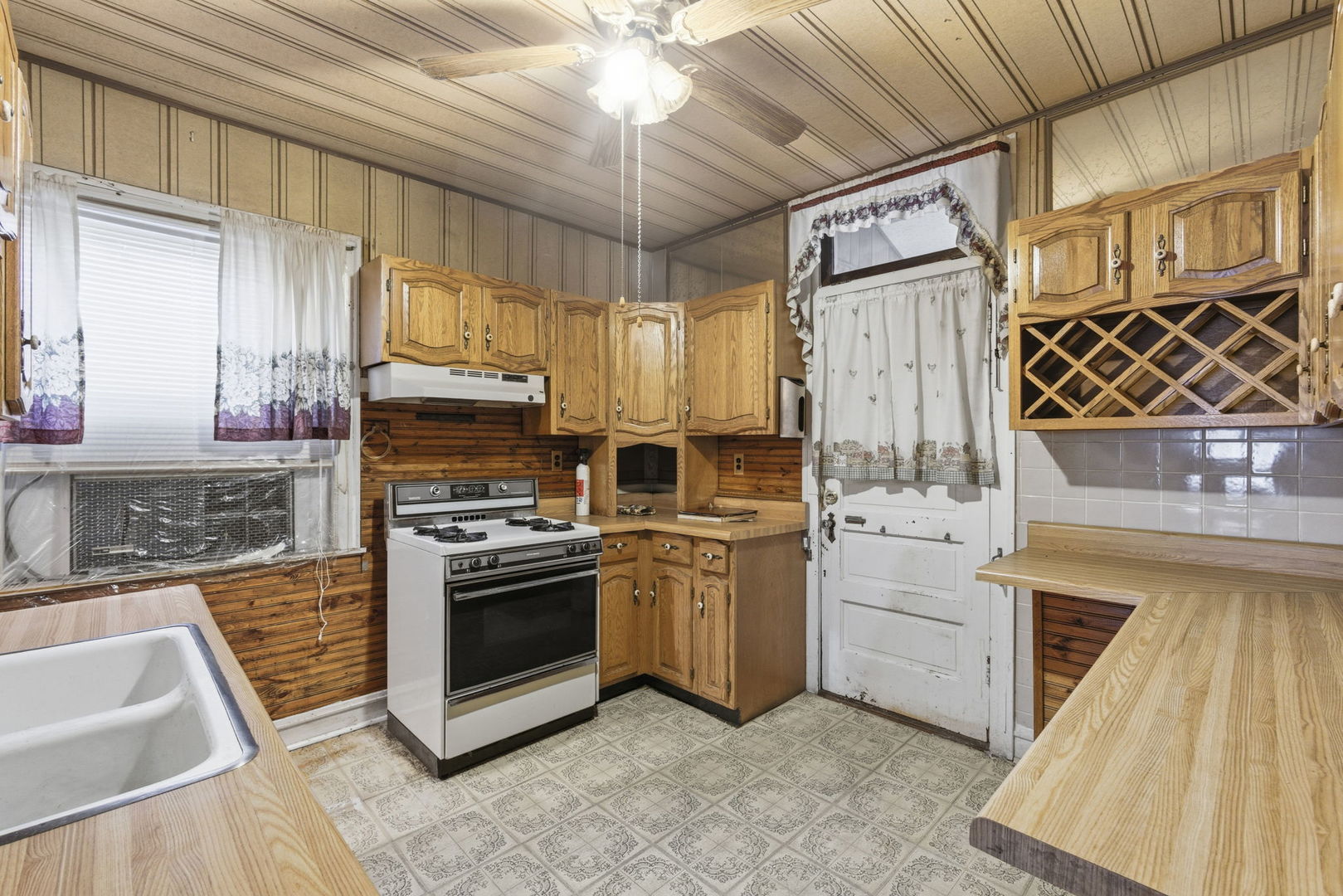 2924 North Merrimac Avenue Chicago IL 60634