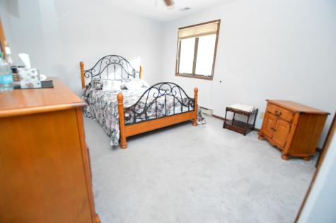 15758 County Line Road Capron IL 61012