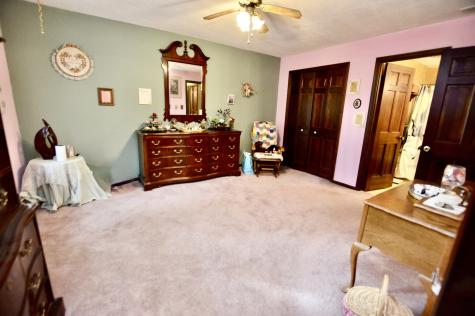 15758 County Line Road Capron IL 61012