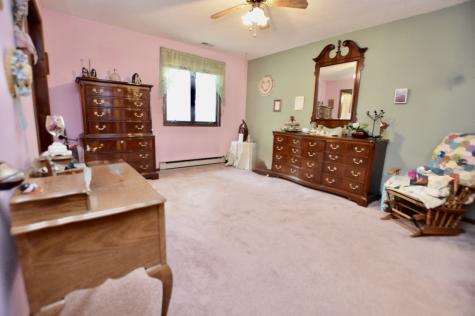 15758 County Line Road Capron IL 61012