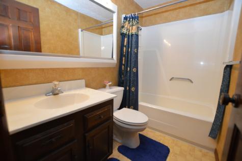 15758 County Line Road Capron IL 61012