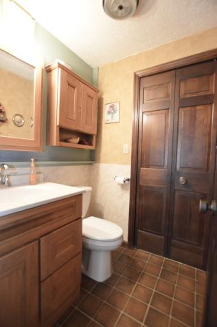 15758 County Line Road Capron IL 61012