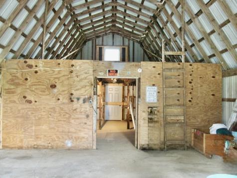 15758 County Line Road Capron IL 61012