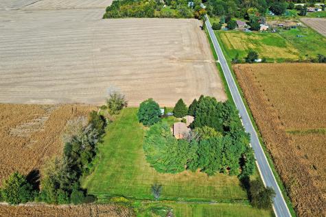 15758 County Line Road Capron IL 61012