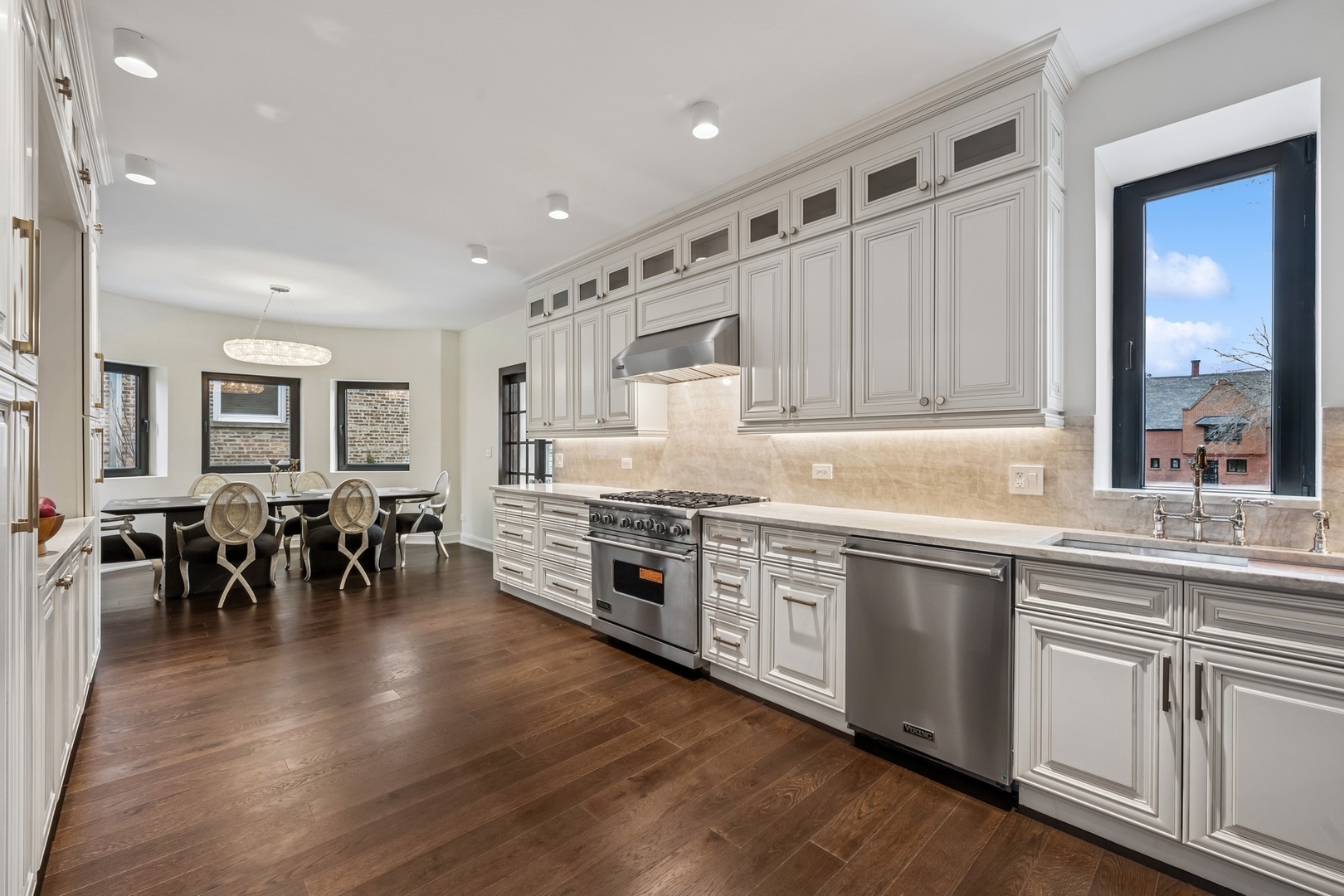 4730 South Greenwood Avenue Chicago IL 60615