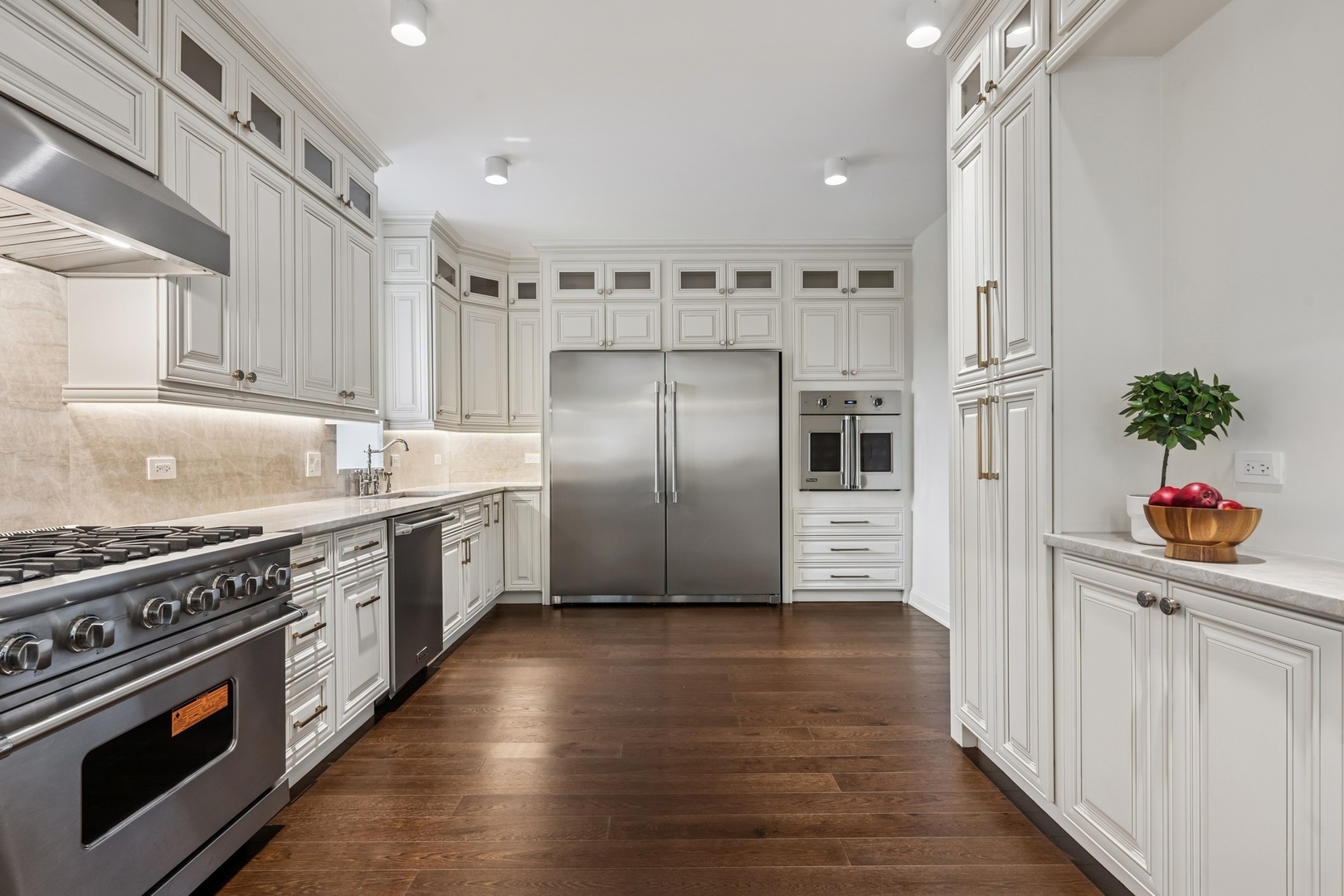 4730 South Greenwood Avenue Chicago IL 60615