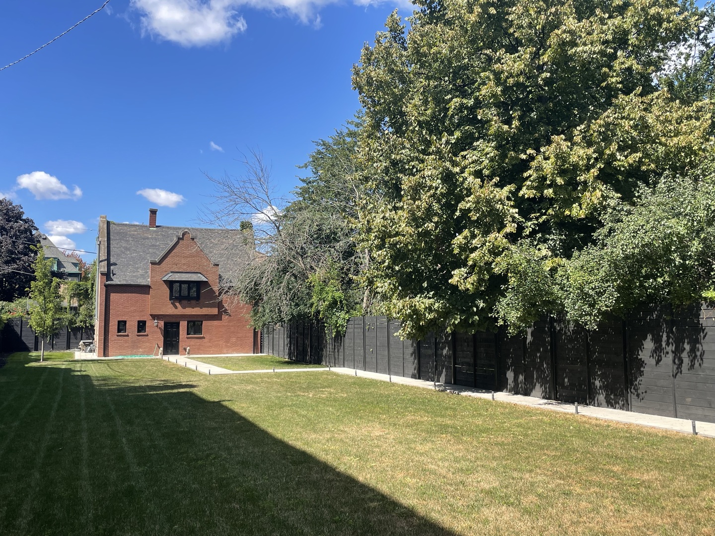 4730 South Greenwood Avenue Chicago IL 60615