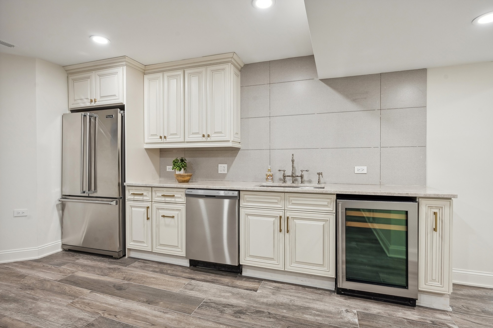 4730 South Greenwood Avenue Chicago IL 60615