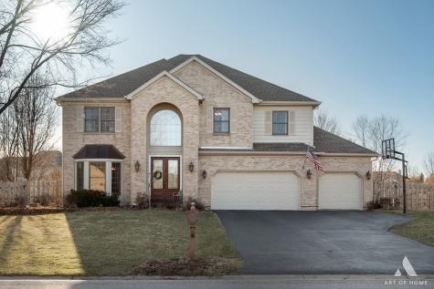 670 Bluestem Lane Algonquin IL 60102
