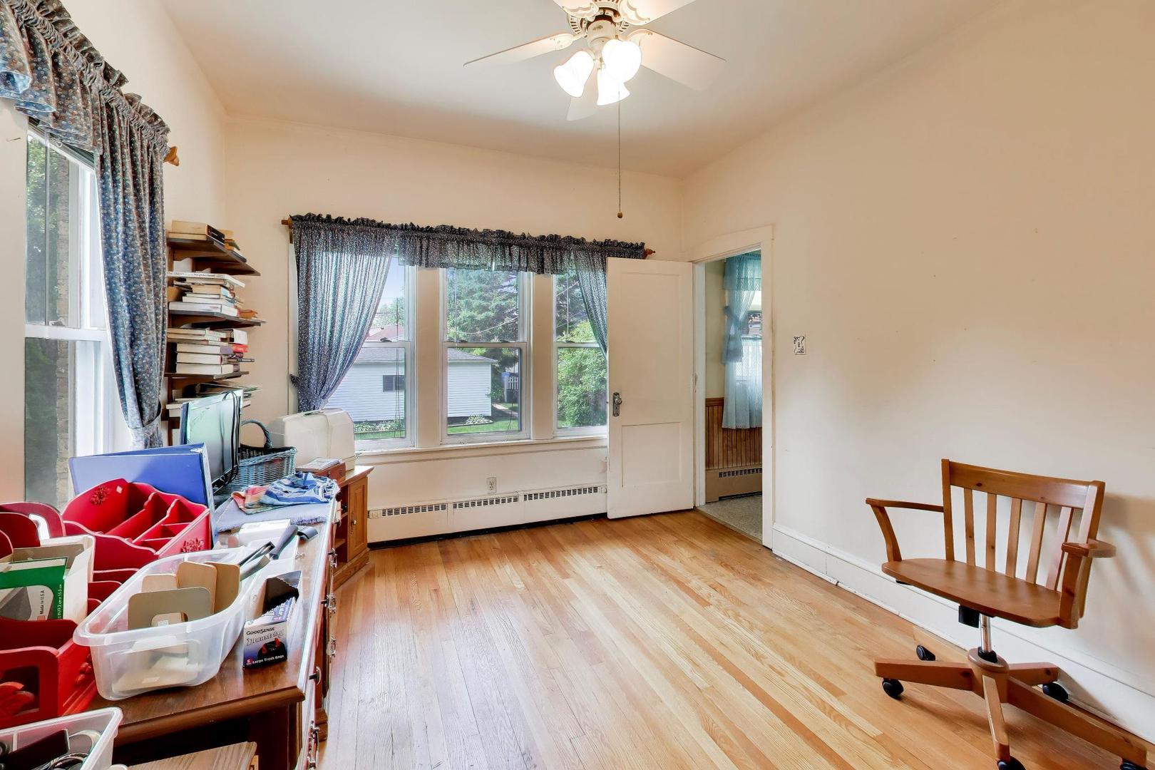 6122 North Newburg Avenue Chicago IL 60631