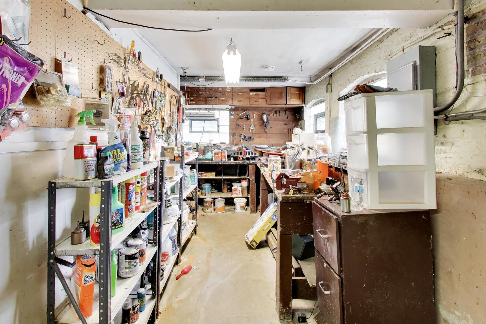 6122 North Newburg Avenue Chicago IL 60631
