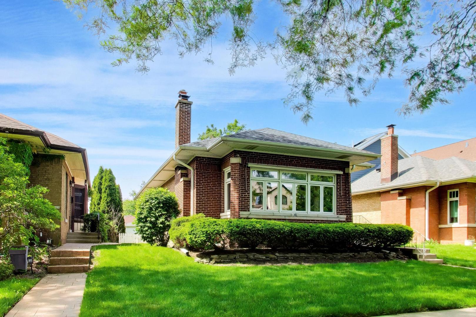 6122 North Newburg Avenue Chicago IL 60631