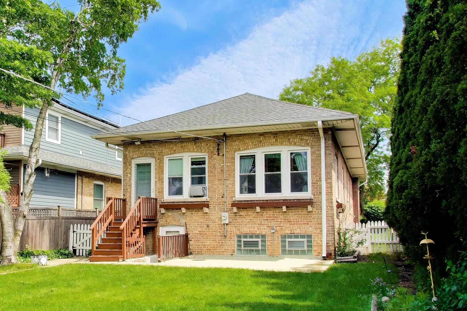 6122 North Newburg Avenue Chicago IL 60631