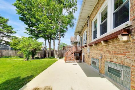 6122 North Newburg Avenue Chicago IL 60631