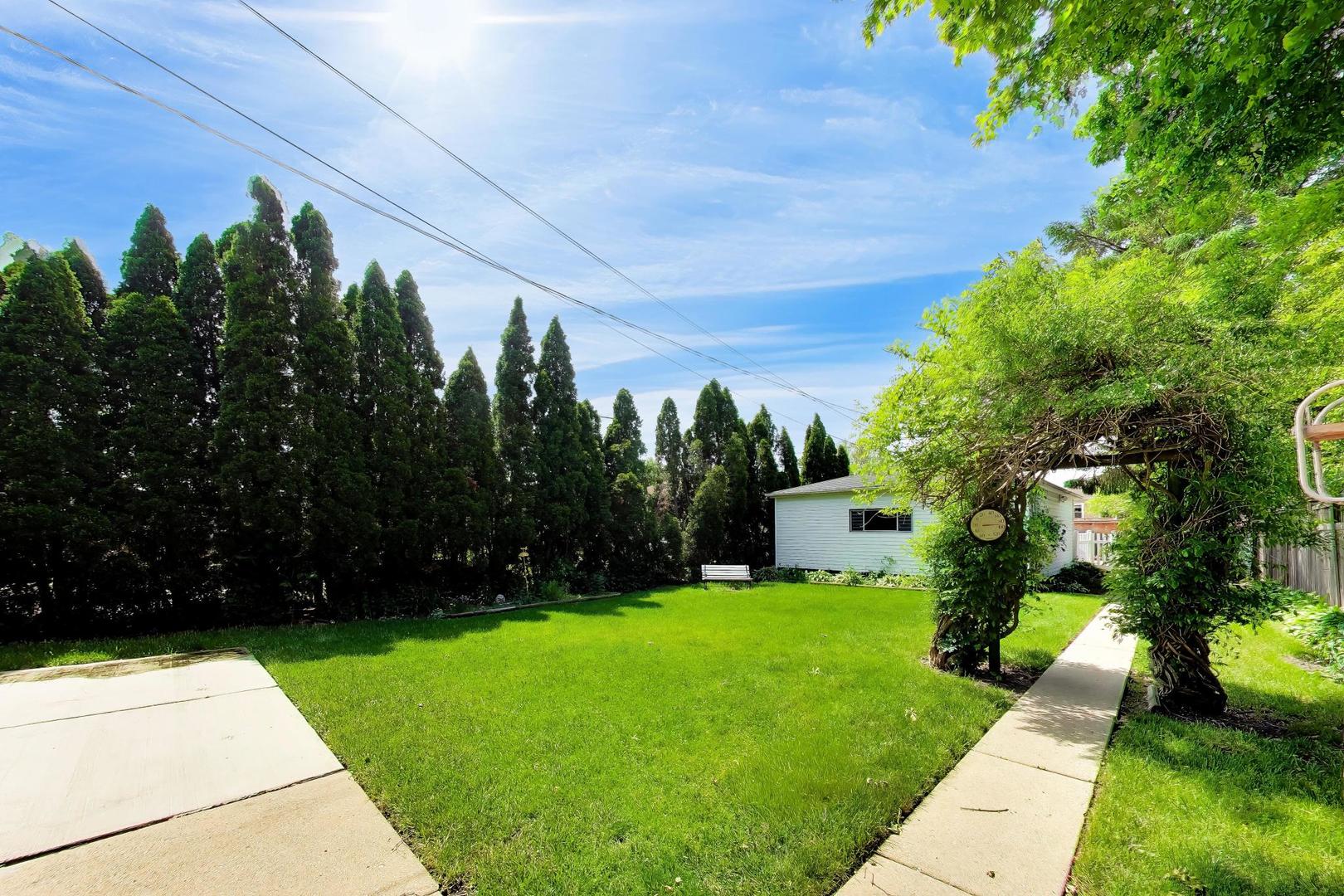 6122 North Newburg Avenue Chicago IL 60631