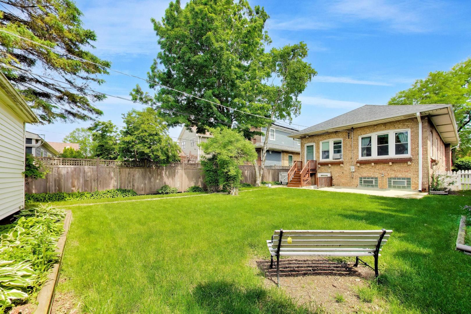 6122 North Newburg Avenue Chicago IL 60631